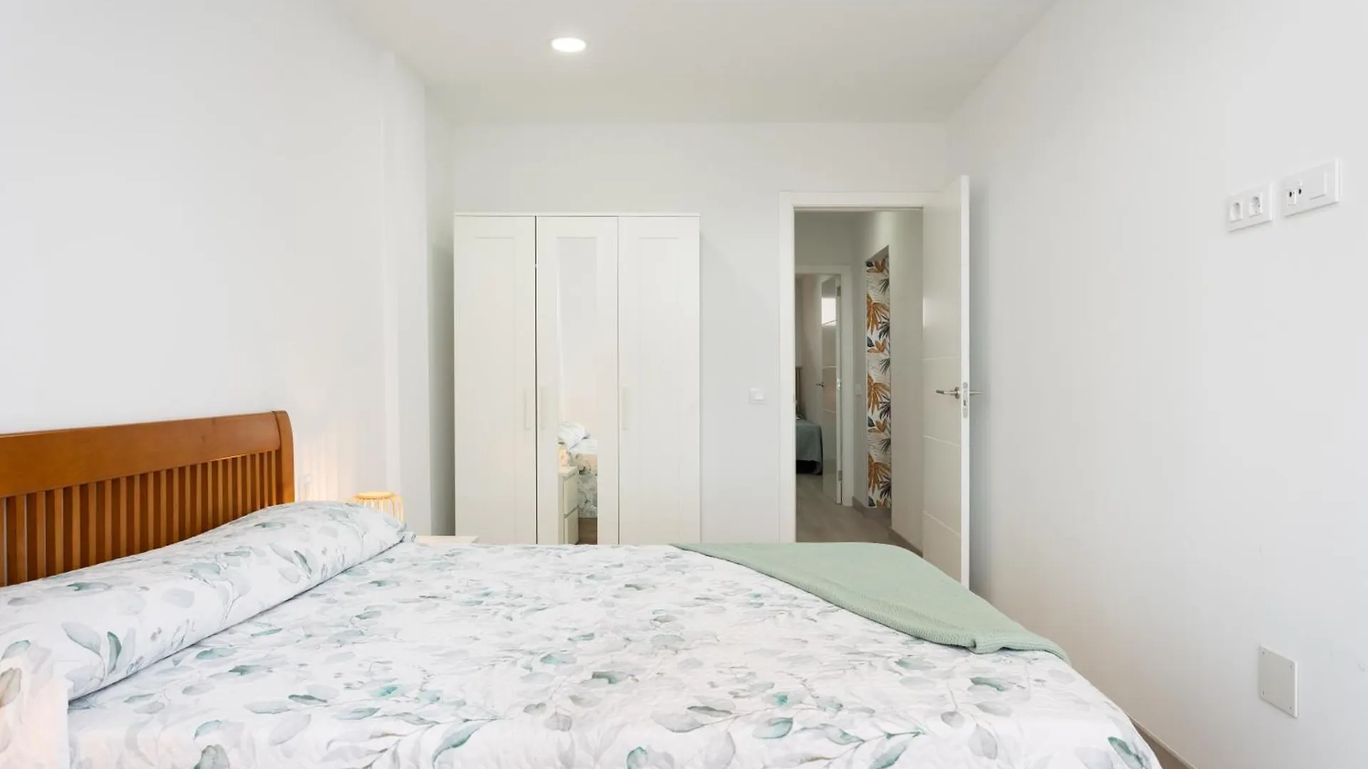 Appartement Home2Book Relaxing Poolside Escape, Arona Spanje