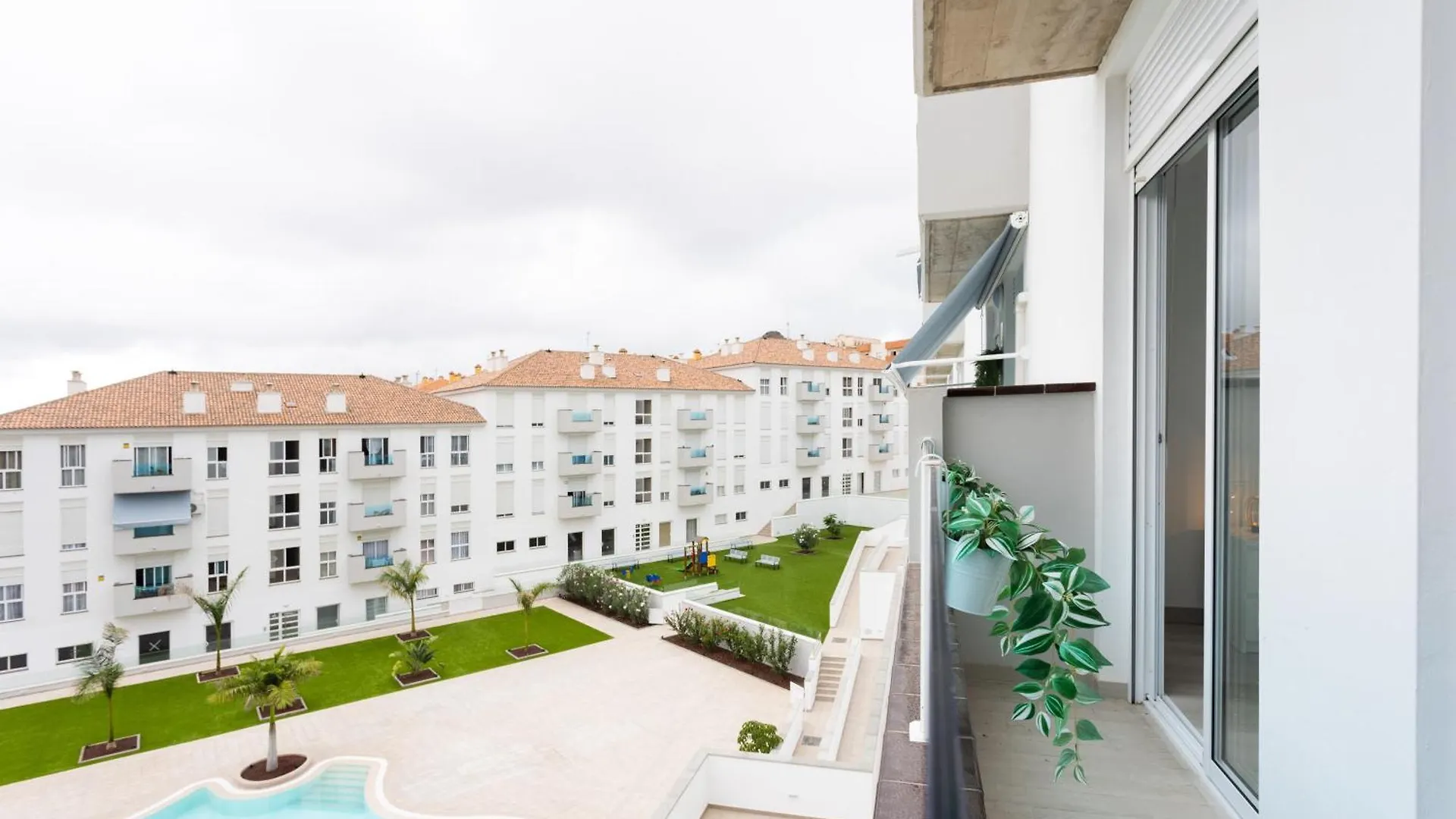 Home2Book Relaxing Poolside Escape, Arona Espagne